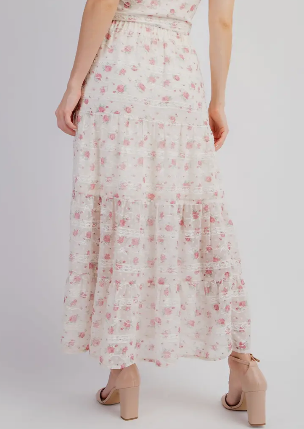Embroidery Floral Printed Tiered Skirt