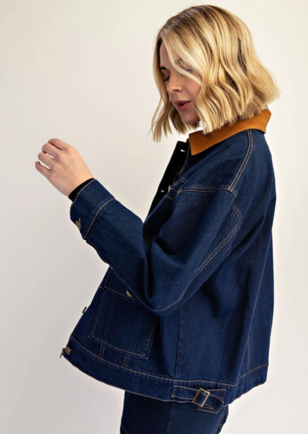 Relaxed Denim Jacket With Contrast Collar