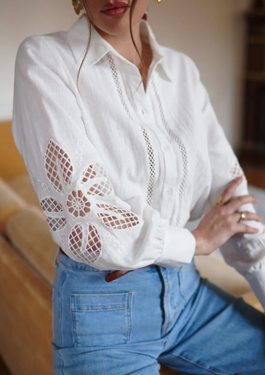 Iiza Cut out Shirt