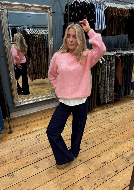 Round Neck Rose Shadow Mohair Jumper