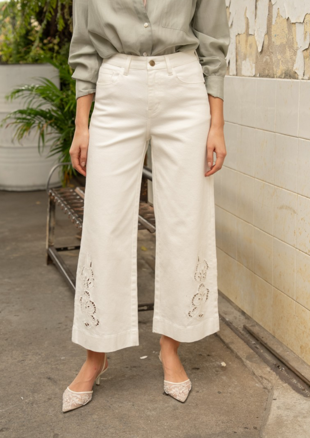 Clara Cut Out Wide Leg Jean