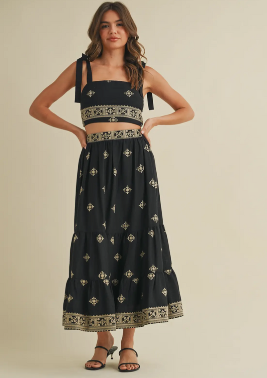Embroidery Tiered Maxi Skirt