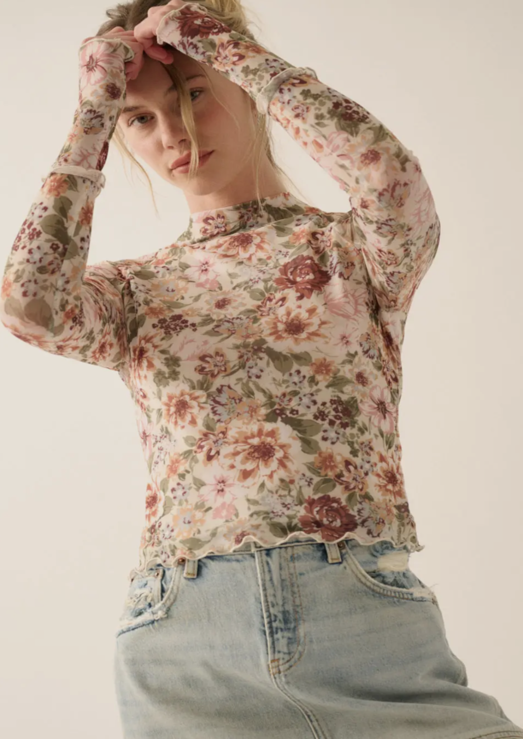 Floral Mesh Lettuce High Neck Top