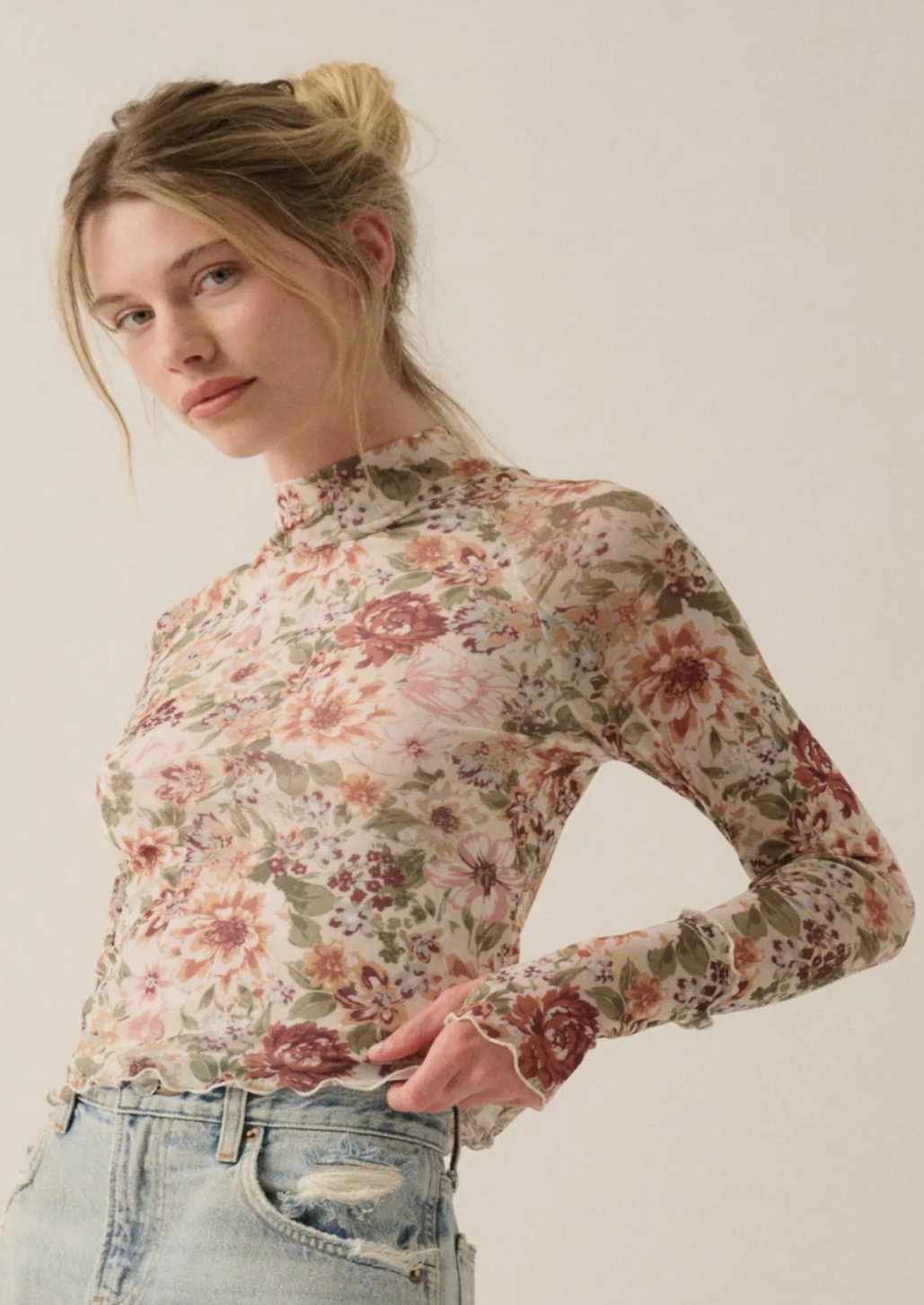 Floral Mesh Lettuce High Neck Top