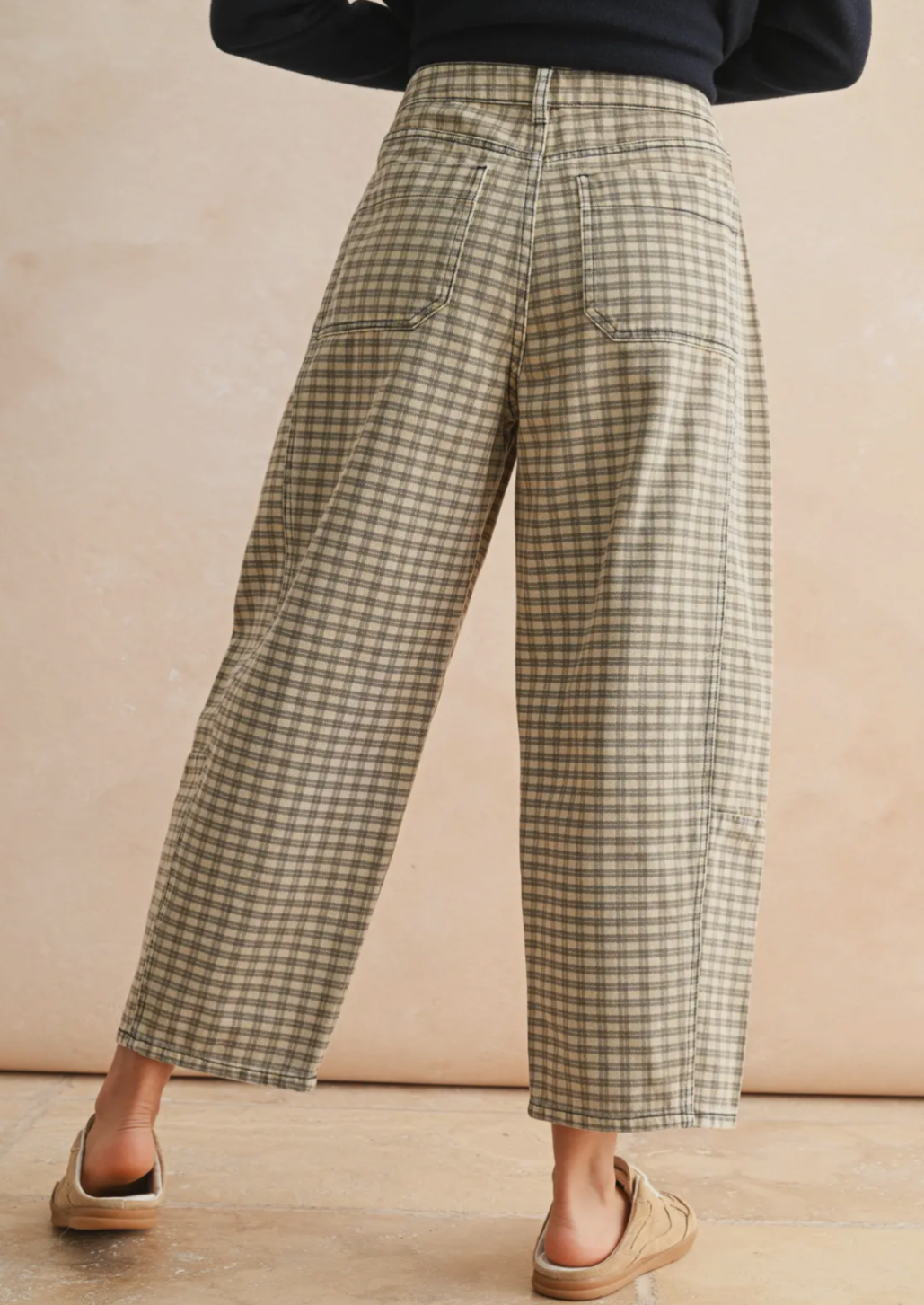 Checked Pattern Barrel Jeans