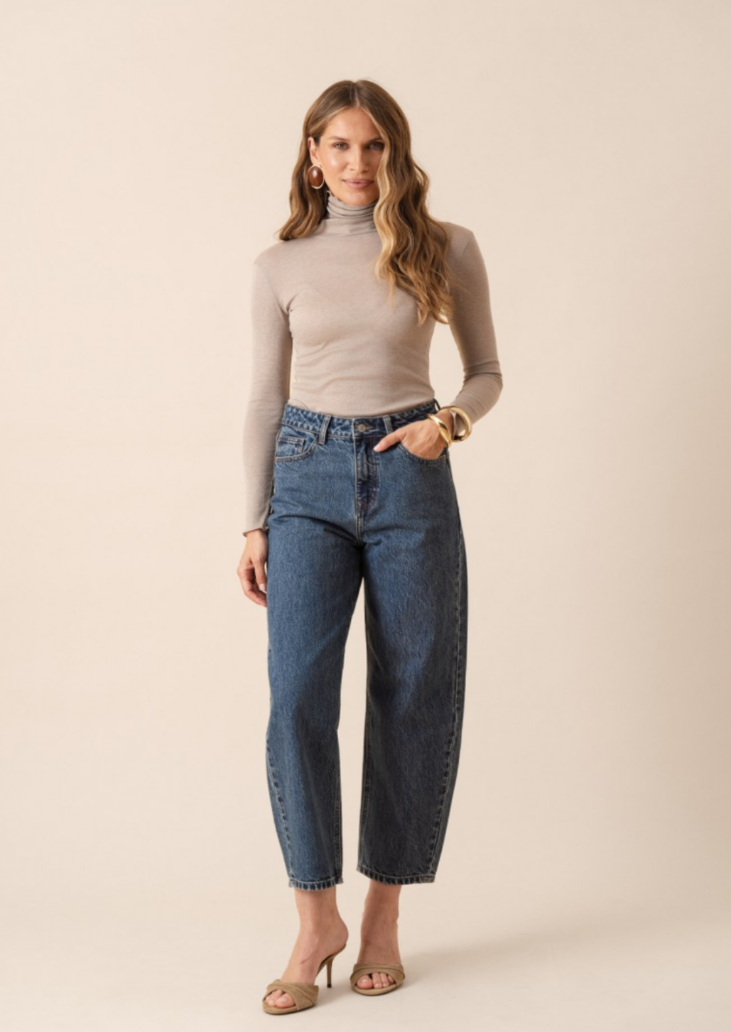 Tumi Barrel Ankle Jean