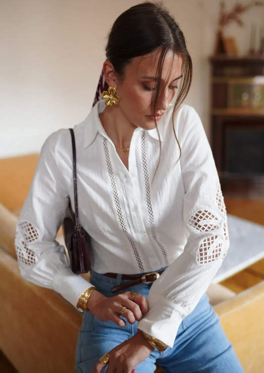 Iiza Cut out Shirt