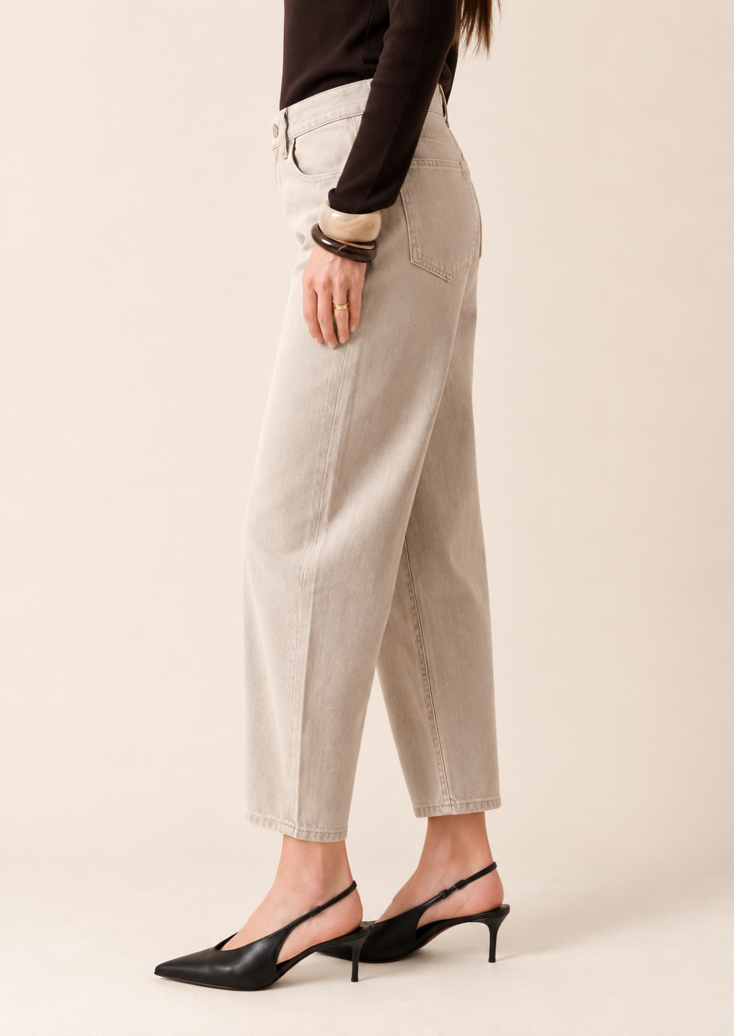 Bony Taupe Barrel Jean