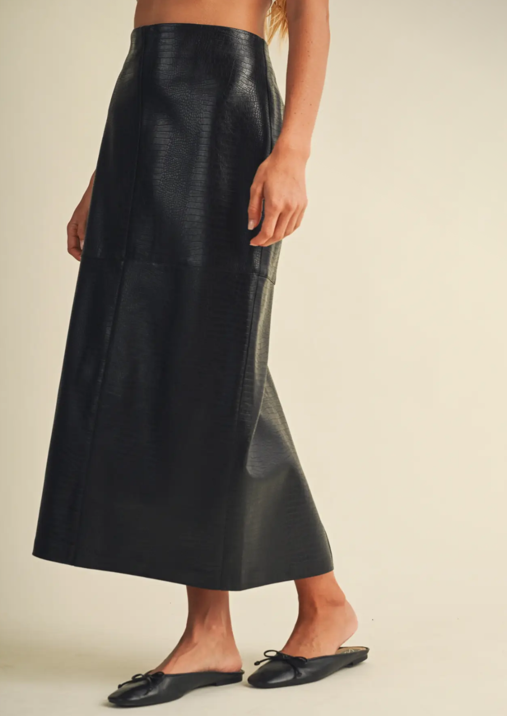 Croc Embossed Coated Pencil Skirt