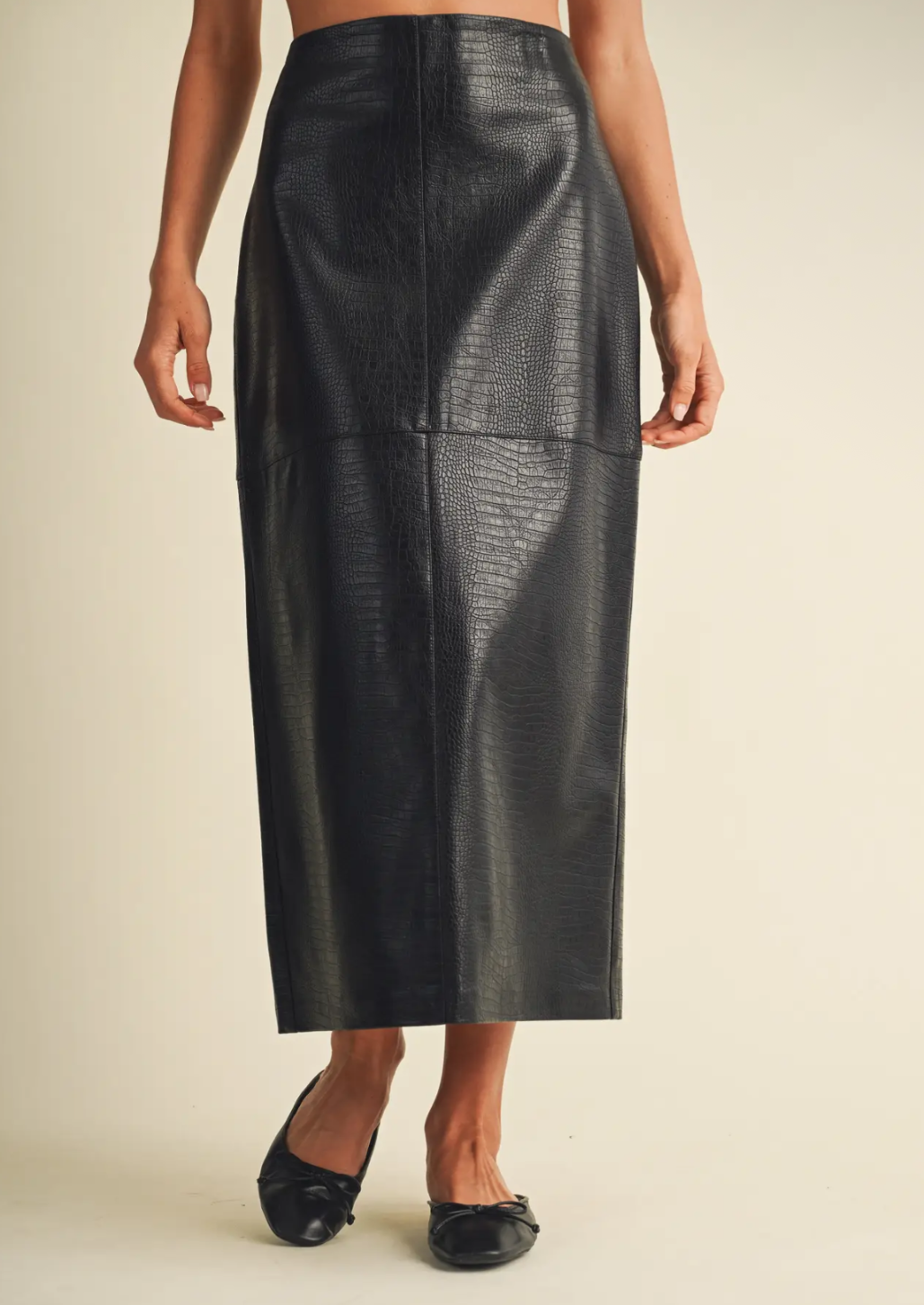 Croc Embossed Coated Pencil Skirt