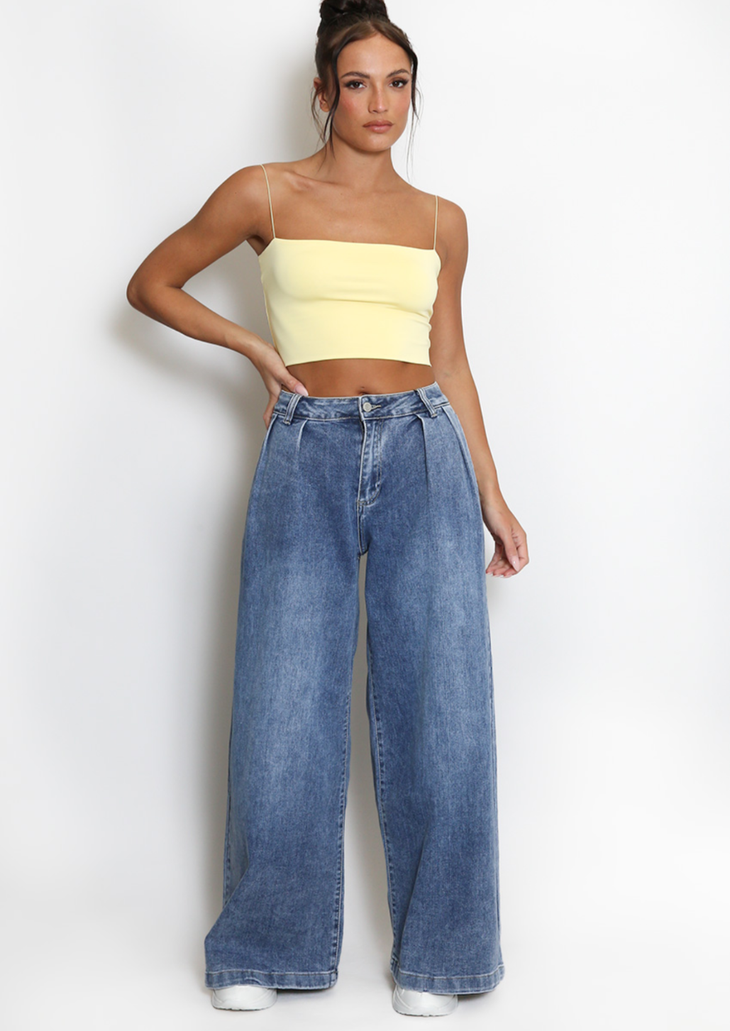 Pleated Flare Hem Wide Leg Jean