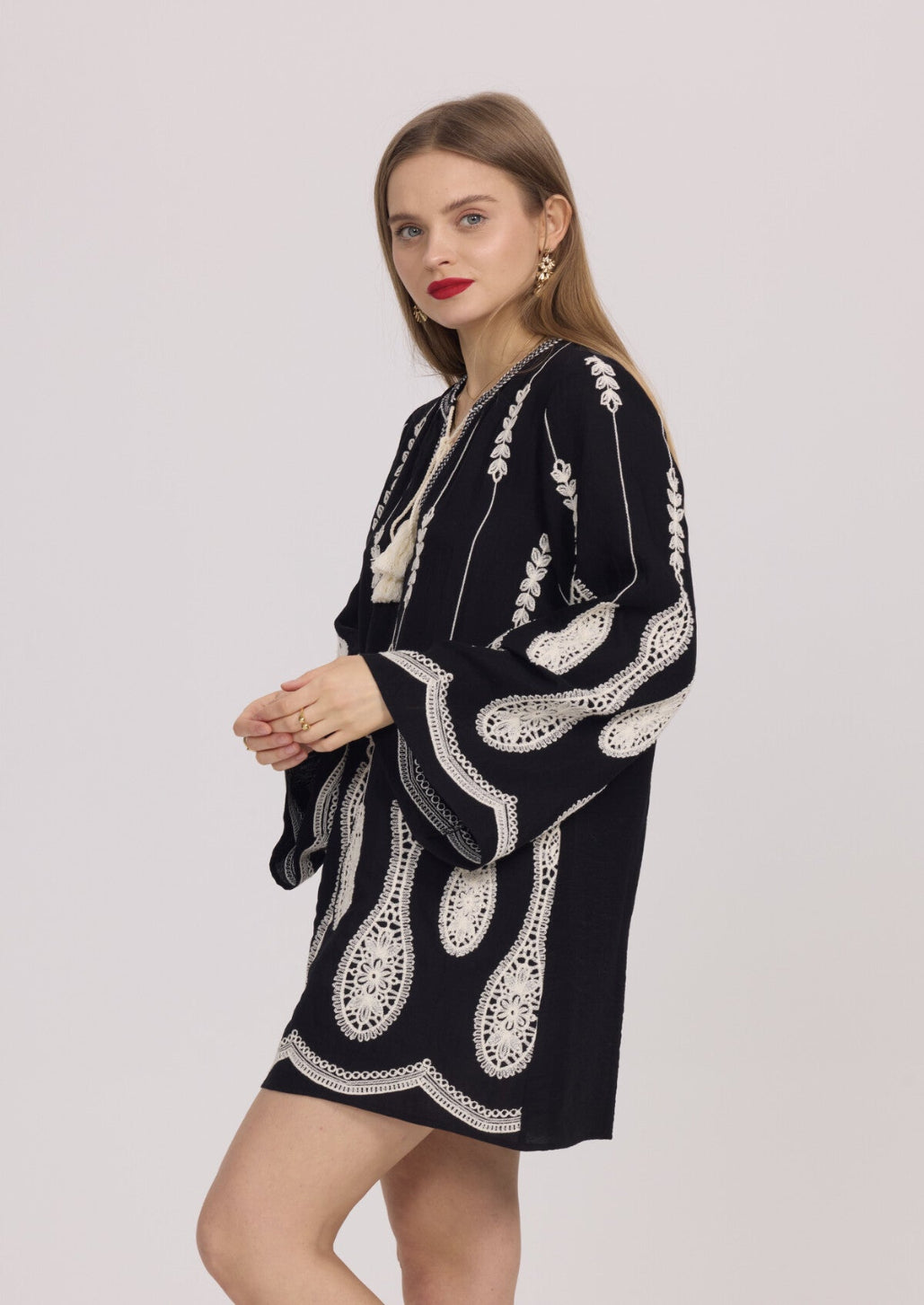 Black Broidery Tunic Dress